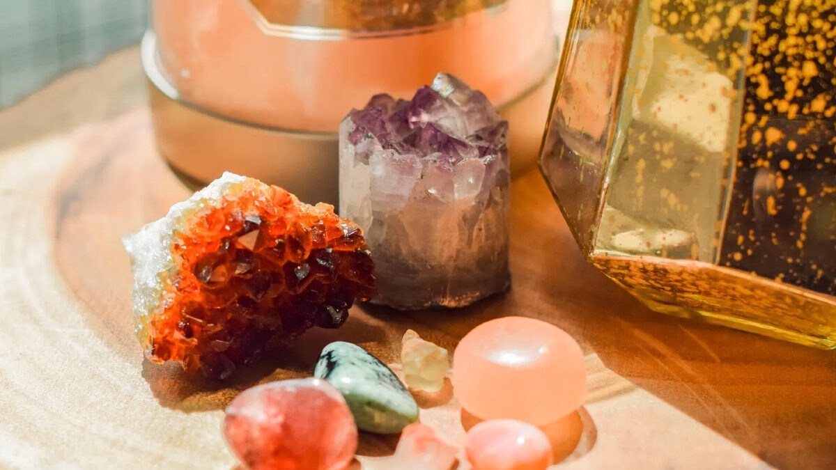 Diwali 2024: Tips to Use Crystals and Gemstones to Enhance Vastu Energy on Diwali