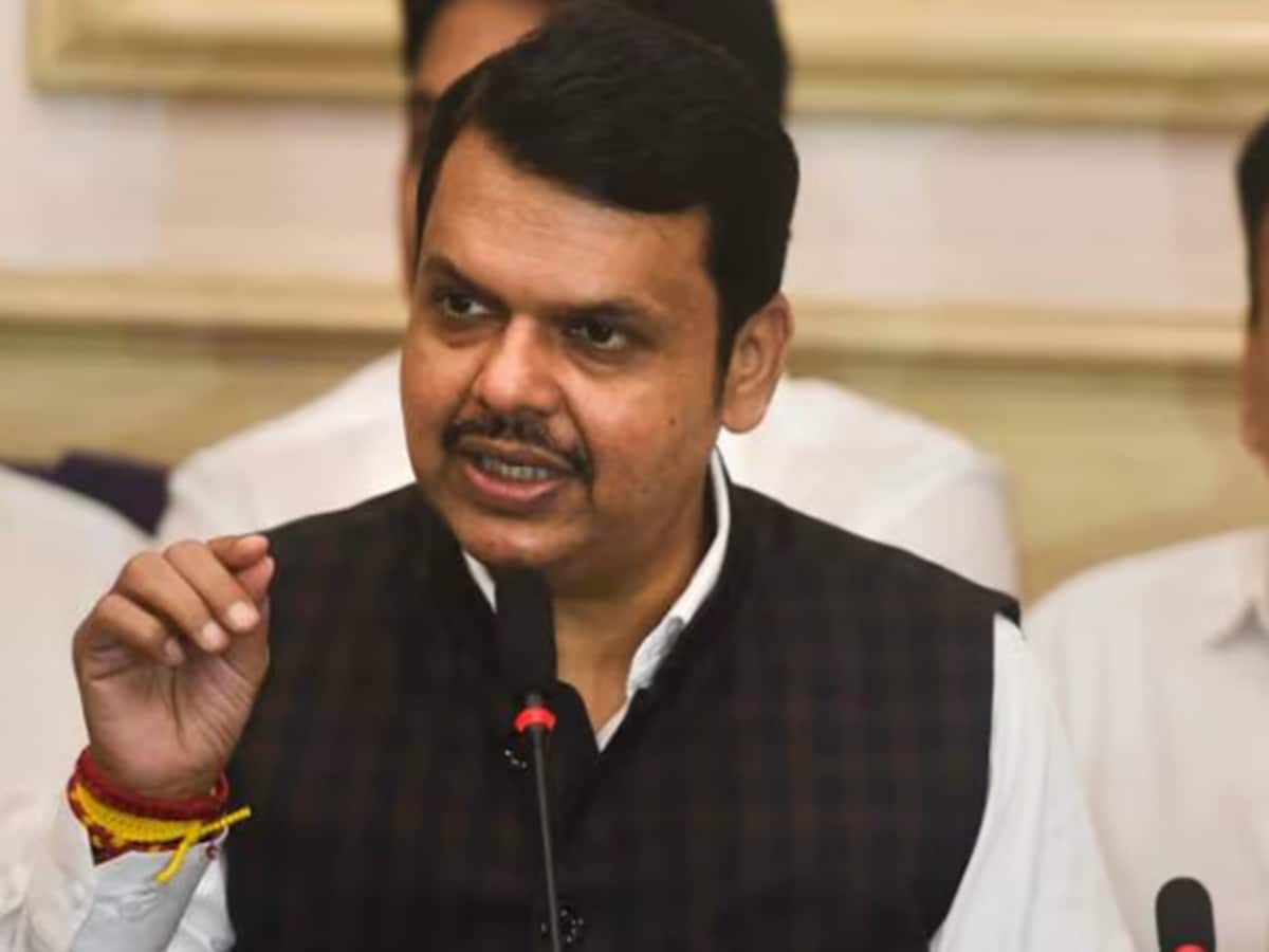 Chief Minister Devendra Fadnavis, who reviewed the flood situation with the disaster management department, said the next 48 hours would be crucial for Mumbai, Thane, Raigad, Ratnagiri and Sindhudurg districts, which remain on high alert. Chief Minister Devendra Fadnavis, who reviewed the flood situation with the disaster management department, said the next 48 hours would be crucial for Mumbai, Thane, Raigad, Ratnagiri and Sindhudurg districts, which remain on high alert.
