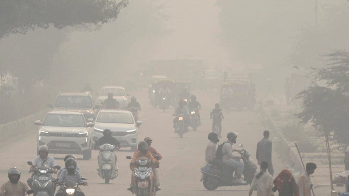 Delhi Records Worst Air Quality In Country; Pollution Level Turns ‘Severe’ In More Areas – News18 Delhi Records Worst Air Quality In Country; Pollution Level Turns ‘Severe’ In More Areas – News18