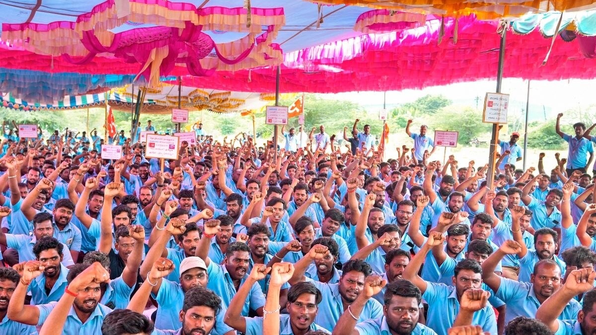 Samsung Workers End Month-Long Strike, To Resume Work, Says Tamil Nadu Govt Samsung Workers End Month-Long Strike, To Resume Work, Says Tamil Nadu Govt