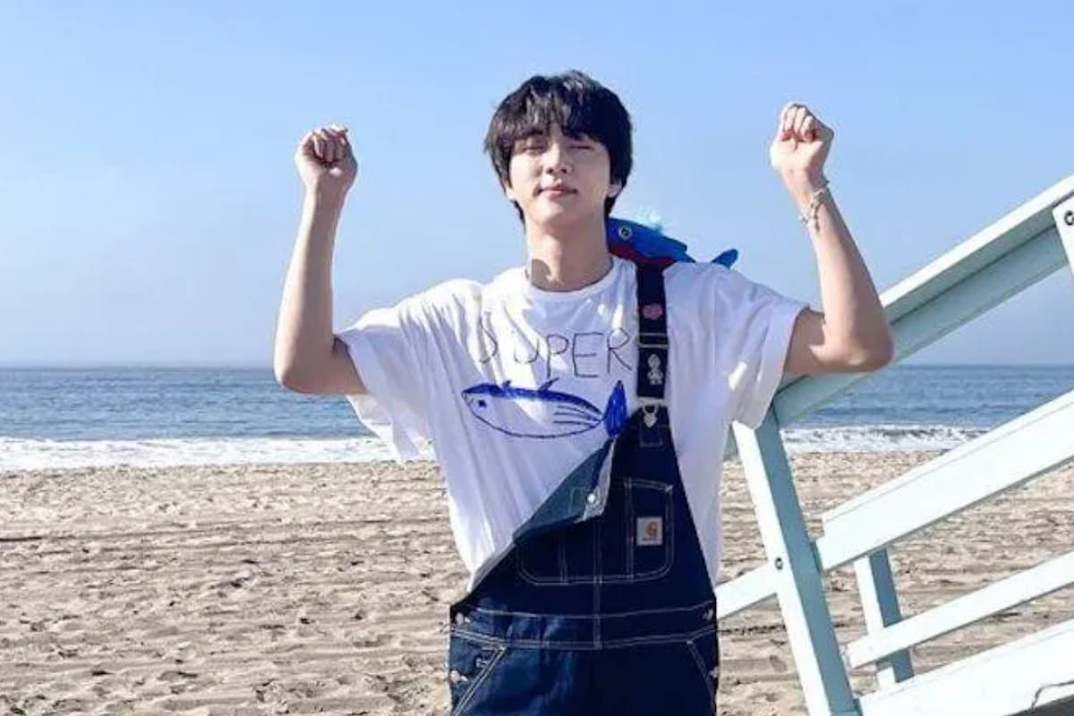 BTS Super Tuna フィッシングベスト jin Watch: BTS' Jin Drops Extended Version Of Super Tuna And Fans Are