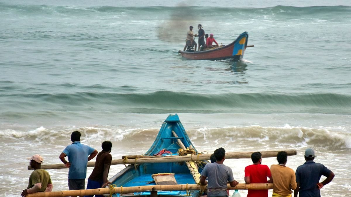 Cyclone Dana: East Coast to Be Hit with Heavy Rainfall, Evacuation Orders