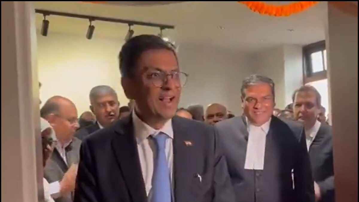 Watch: AI Lawyer’s Response To CJI DY Chandrachud’s Question On Death Penalty Watch: AI Lawyer’s Response To CJI DY Chandrachud’s Question On Death Penalty