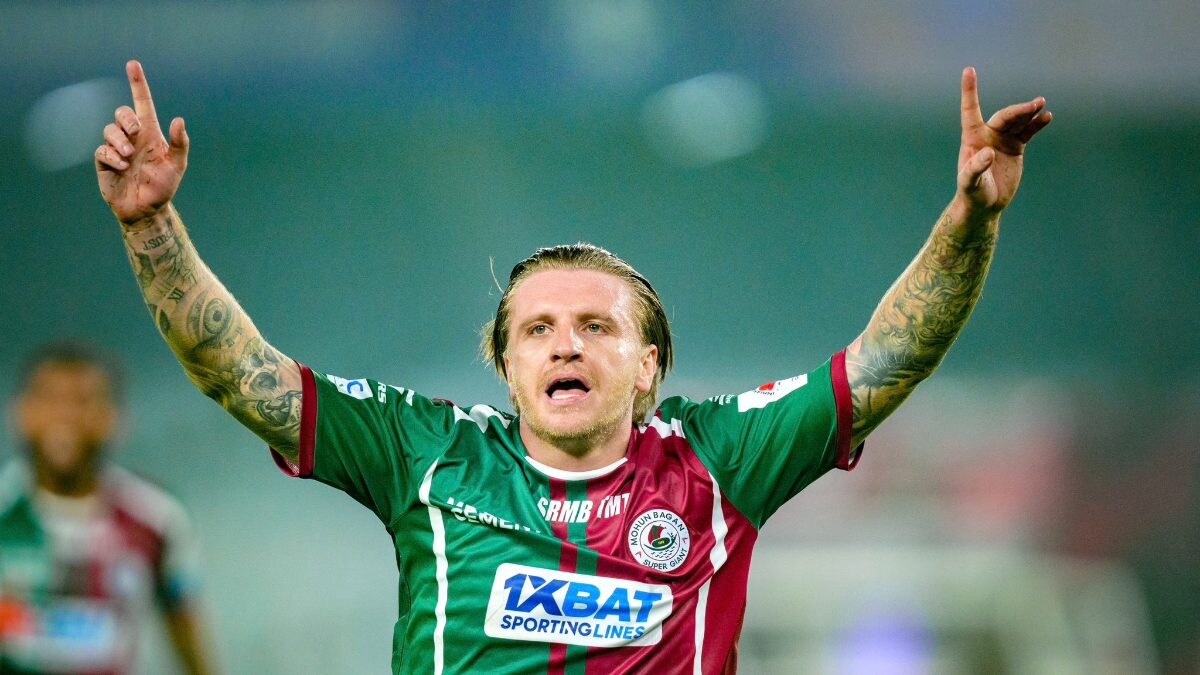 ISL 2024-25: Jason Cummings Nets Late, Mohun Bagan SG Beat Chennaiyin FC To Go Back Top – News18