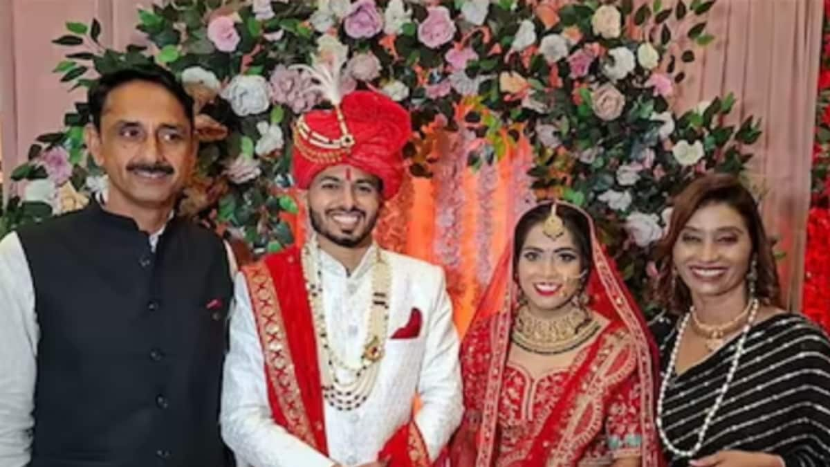 Olympian Hockey Player Neha Goyal Gets Married To Sunil Kumar; Know Their Love Story – News18