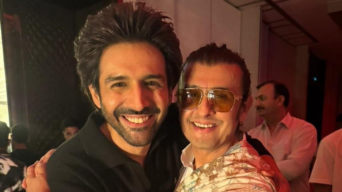 Kartik Aaryan Thanks Sonu Nigam For ‘Heart-Wrenching’ Vocals In Bhool Bhulaiyaa 3 Climax: ‘A Big Credit…’ Kartik Aaryan Thanks Sonu Nigam For ‘Heart-Wrenching’ Vocals In Bhool Bhulaiyaa 3 Climax: ‘A Big Credit…’