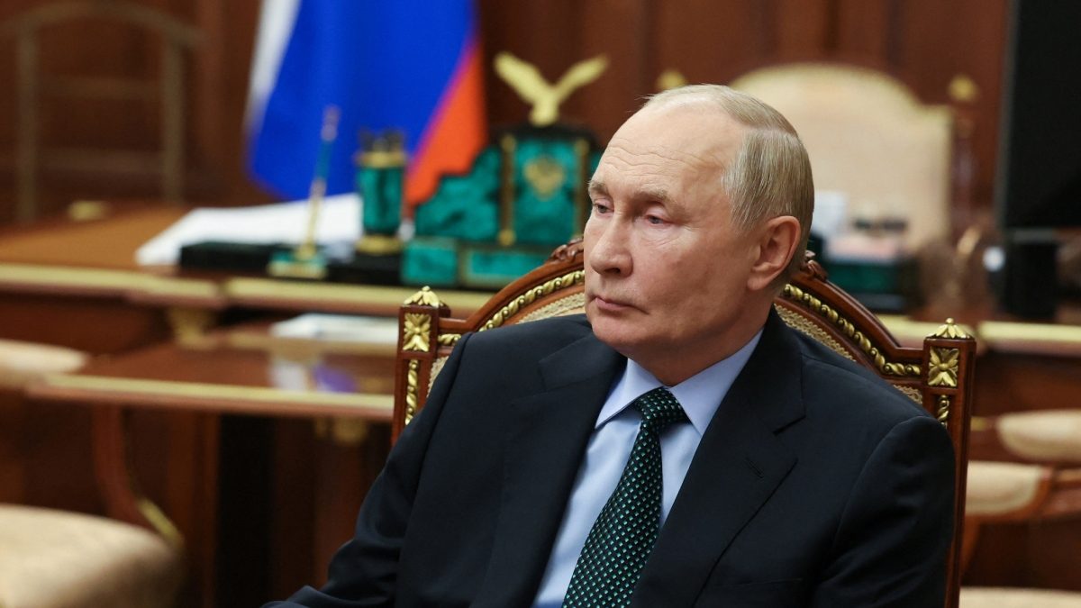 Russia Could Fire 'Oreshnik' Hypersonic Missile At Kyiv: Putin - News18