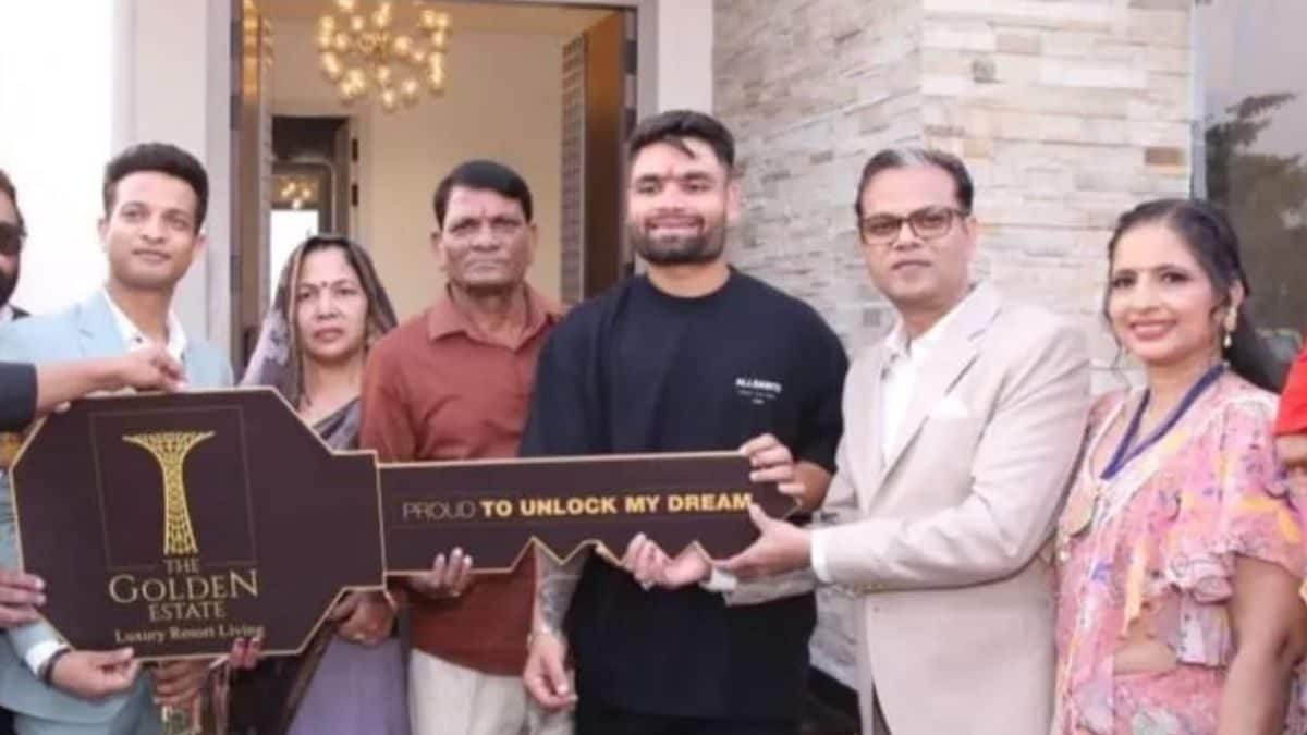 Rinku Singh Buys Luxury Bungalow Worth INR 3.5 Crore After Being Reatined By KKR For INR 13 Crore - News18