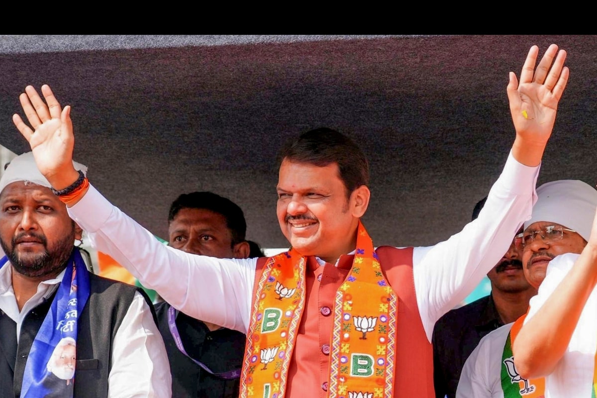 Devendra Fadnavis CV: From LLB To Business Management To Politics