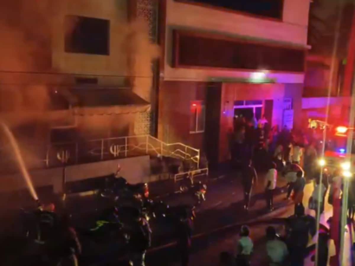 Seven, Including 3-Year-Old Boy, Killed In Fire At Dindigul Hospital In Tamil Nadu Seven, Including 3-Year-Old Boy, Killed In Fire At Dindigul Hospital In Tamil Nadu