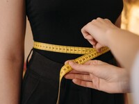 Teagan's journey of losing 19 kg shows how self-care and sustainable habits can change your life from the comfort of your own home. Teagan's journey of losing 19 kg shows how self-care and sustainable habits can change your life from the comfort of your own home.