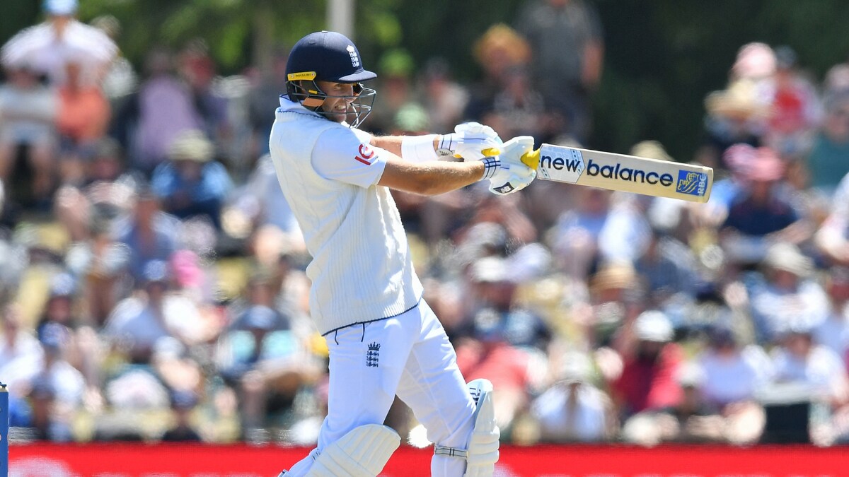 Root overtakes Tendulkar's fourth-innings Test record