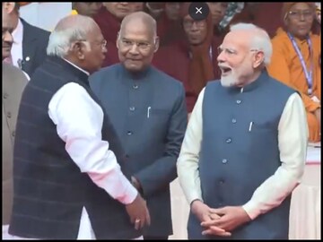 Watch: PM Modi, Mallikarjun Kharge Share Rare Smile As Leaders Honour Babasaheb Ambedkar - News18