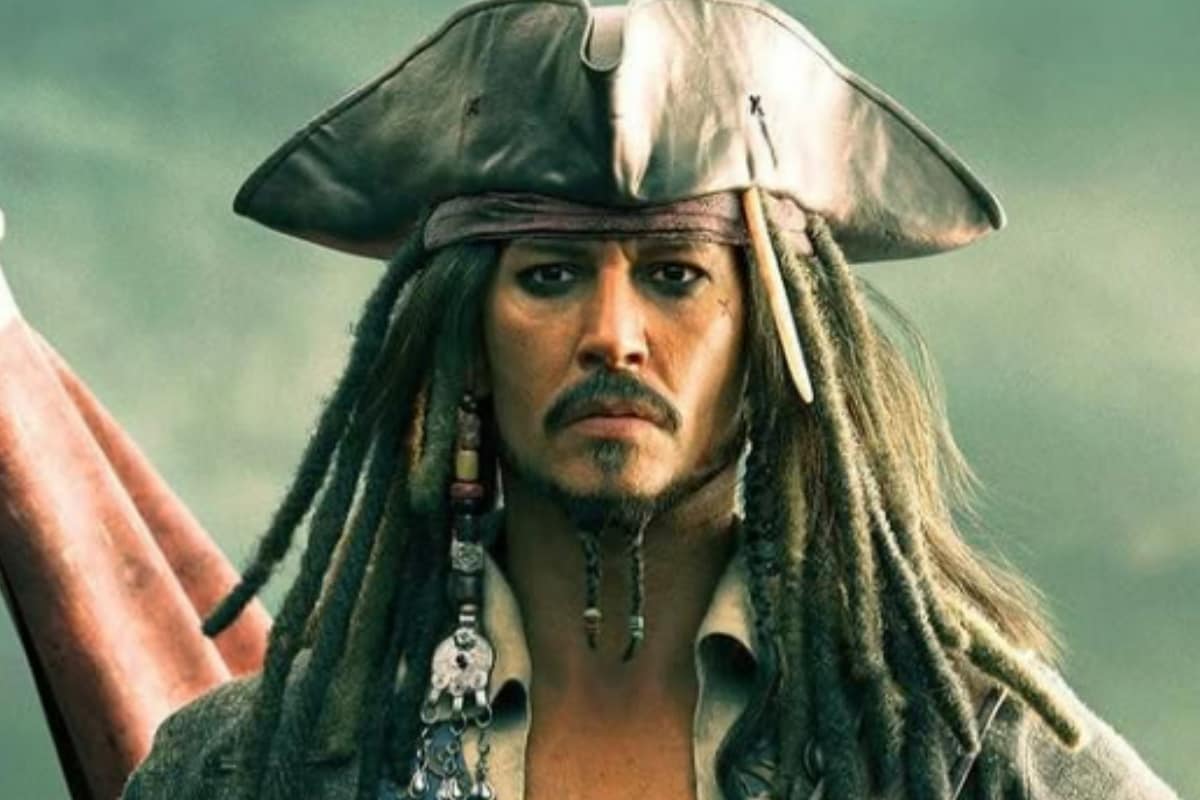 Five Years On, Johnny Depp Is Set To Return As Captain Jack Sparrow. ☠️ Pirates Of The Caribbean Is Developing A New Sequel Called 'A Day At The Sea' - With Filming