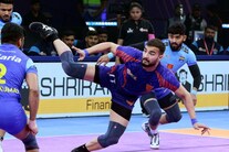 PKL: Dabang Delhi K.C. Reach Playoffs In Assertive Fashion With Massive Win Over Bengal Warriorz PKL: Dabang Delhi K.C. Reach Playoffs In Assertive Fashion With Massive Win Over Bengal Warriorz