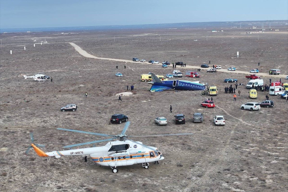 Surviving Flyer On Azerbaijan Airlines Flight Captures Footage Following Crash | Watch