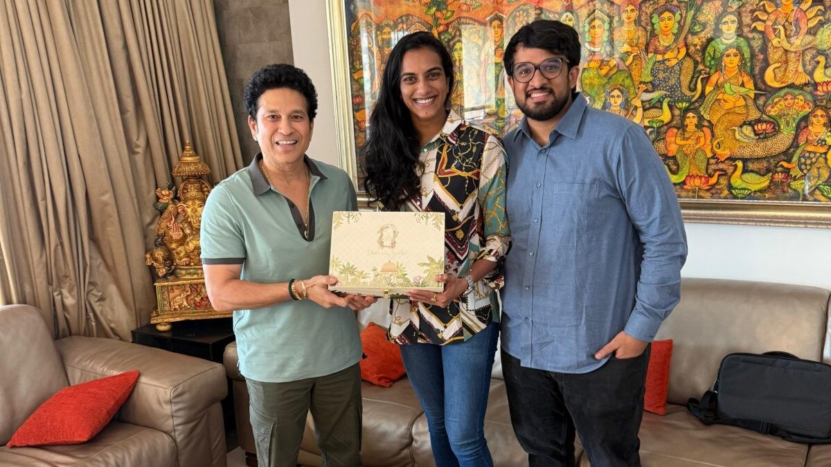 'Score Always Starts With Love': PV Sindhu Invites Sachin Tendulkar For Her Wedding