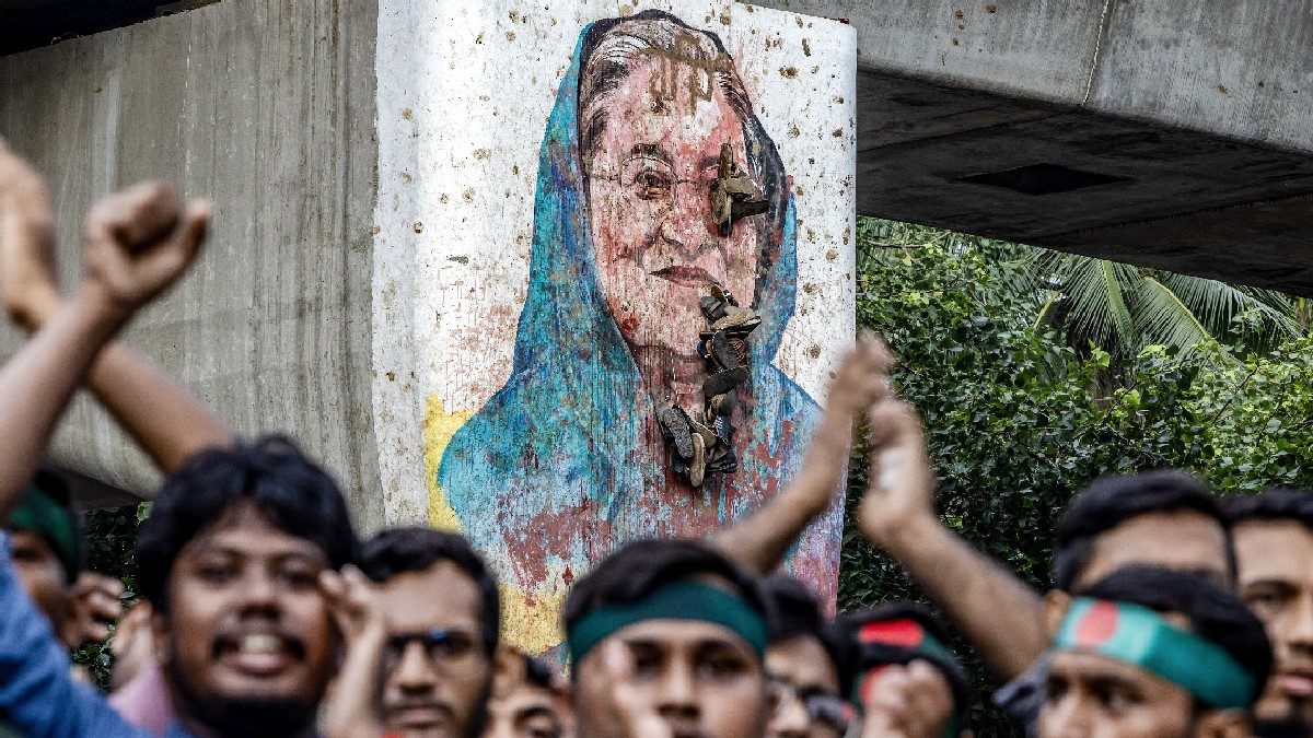 Bangladesh Launches  Billion Corruption Probe Into Sheikh Hasina, Kin – News18