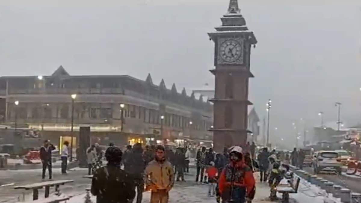 Flights To Leh, Srinagar Likely To Be Affected By Bad Weather, SpiceJet Issues Advisory Flights To Leh, Srinagar Likely To Be Affected By Bad Weather, SpiceJet Issues Advisory