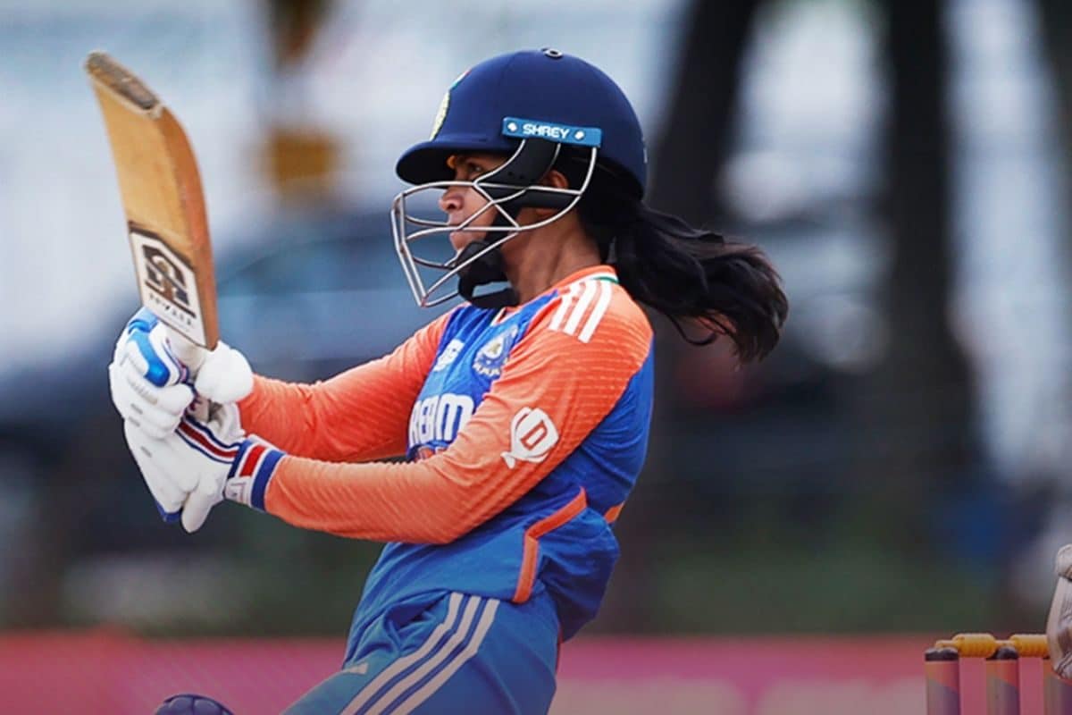 U19 Women's Asia Cup: Trisha Leads India To 8-Wicket Win Over Bangladesh