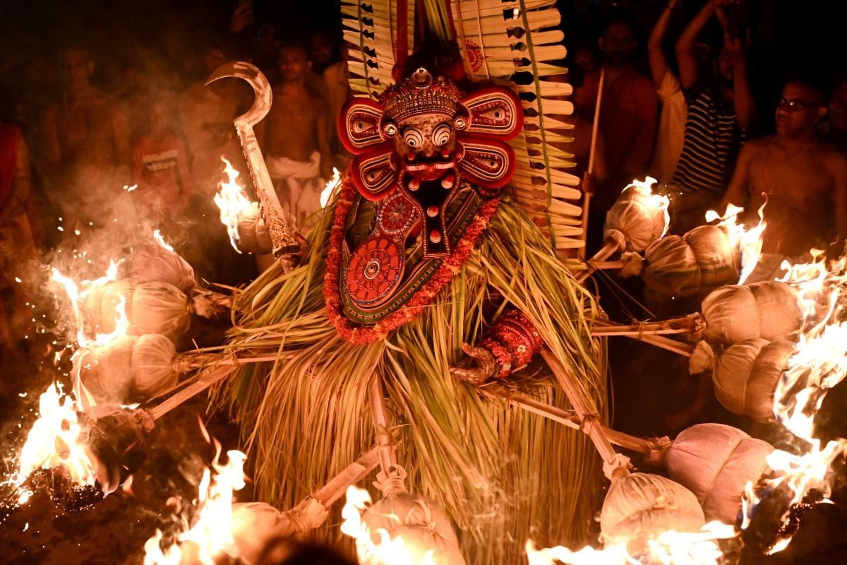 Opinion | Understanding Theyyam: The Psychology Of Man Becoming God