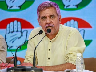 Senior Congress leader Sandeep Dikshit is the son of former Delhi CM Sheila Dikshit. (Image: PTI/File) Former Delhi CM Arvind Kejriwal will go up against the son of another former chief minister in the assembly elections next year
