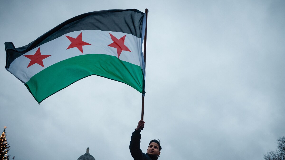 Will Rebels’ Flag Officially Symbolise Syria? Here’s All You Need To Know – News18