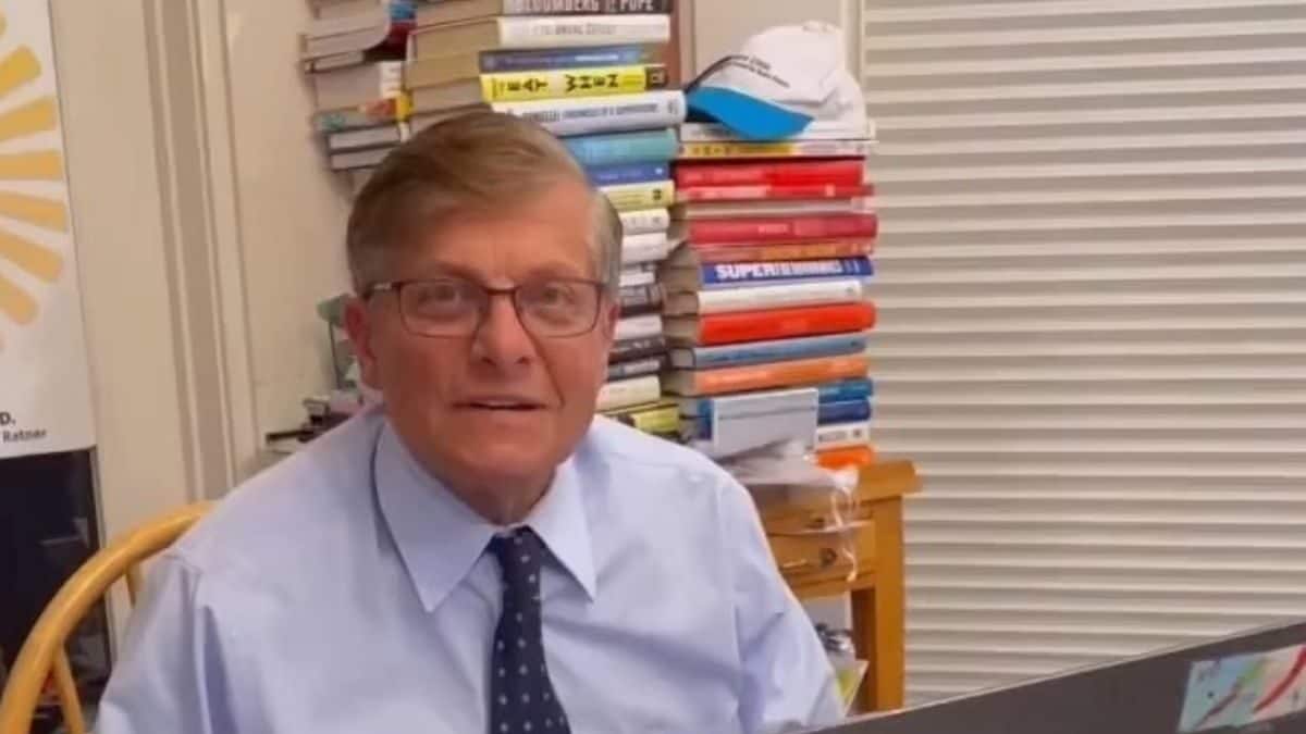 78-Year-Old Doctor Reveals He Has Reversed His Age By 20 Years; Know ...