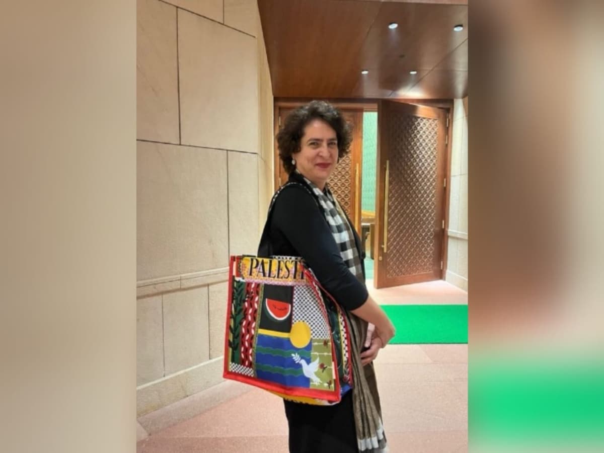 ‘Like Grandfather Nehru…’: Ex-Pak Minister Hails Priyanka Gandhi’s ‘Palestine’ Bag