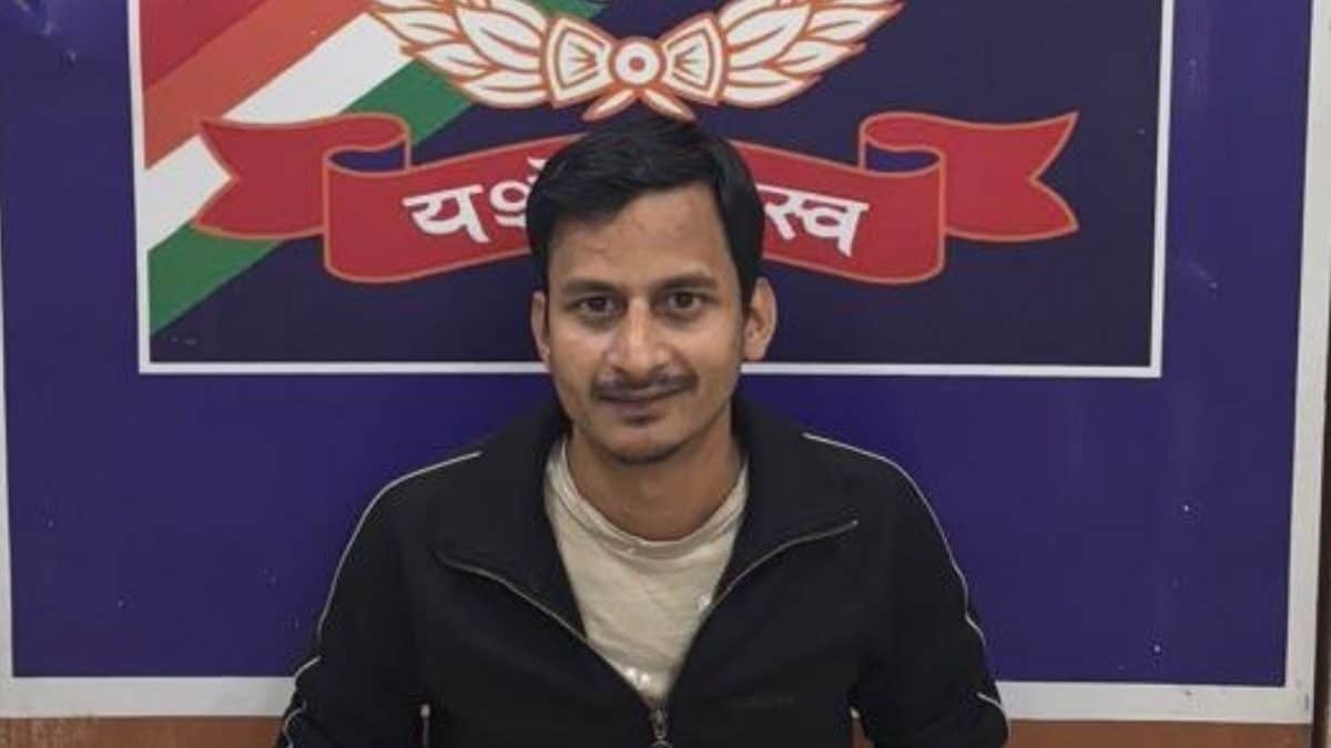Saif Ali Khan Attack Case: Detained By Mistake, Chhattisgarh Native Loses Job & Marriage Proposal Saif Ali Khan Attack Case: Detained By Mistake, Chhattisgarh Native Loses Job & Marriage Proposal