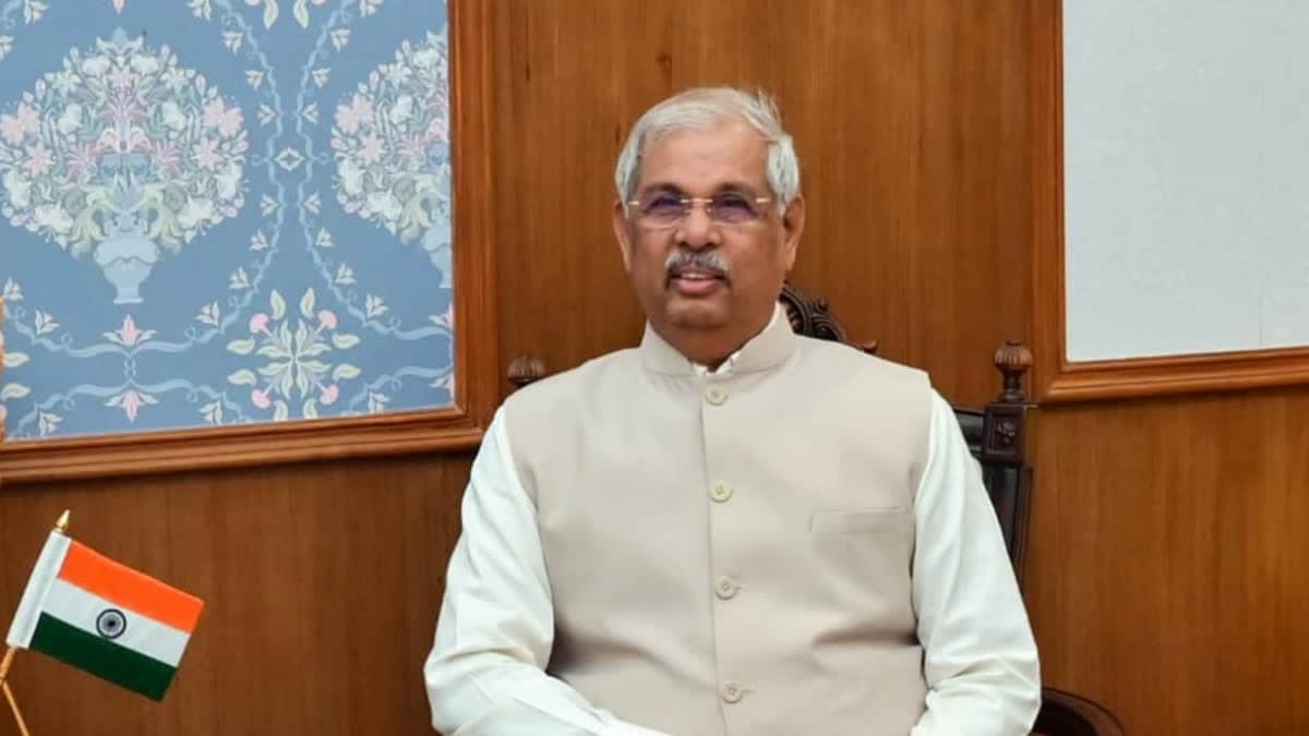 Kerala Governor Says Authority Is Challenged If Removed As Varsity  Chancellor | India News - News18
