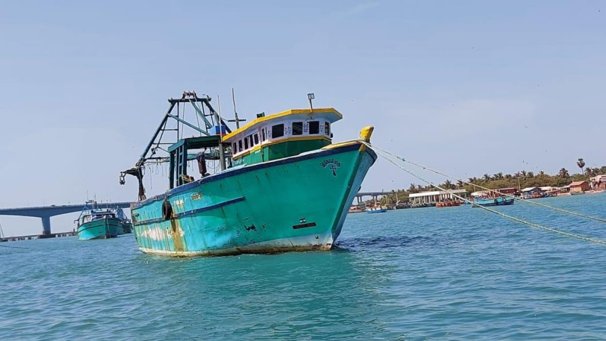 India protests Sri Lankan Navy's firing on fishermen
