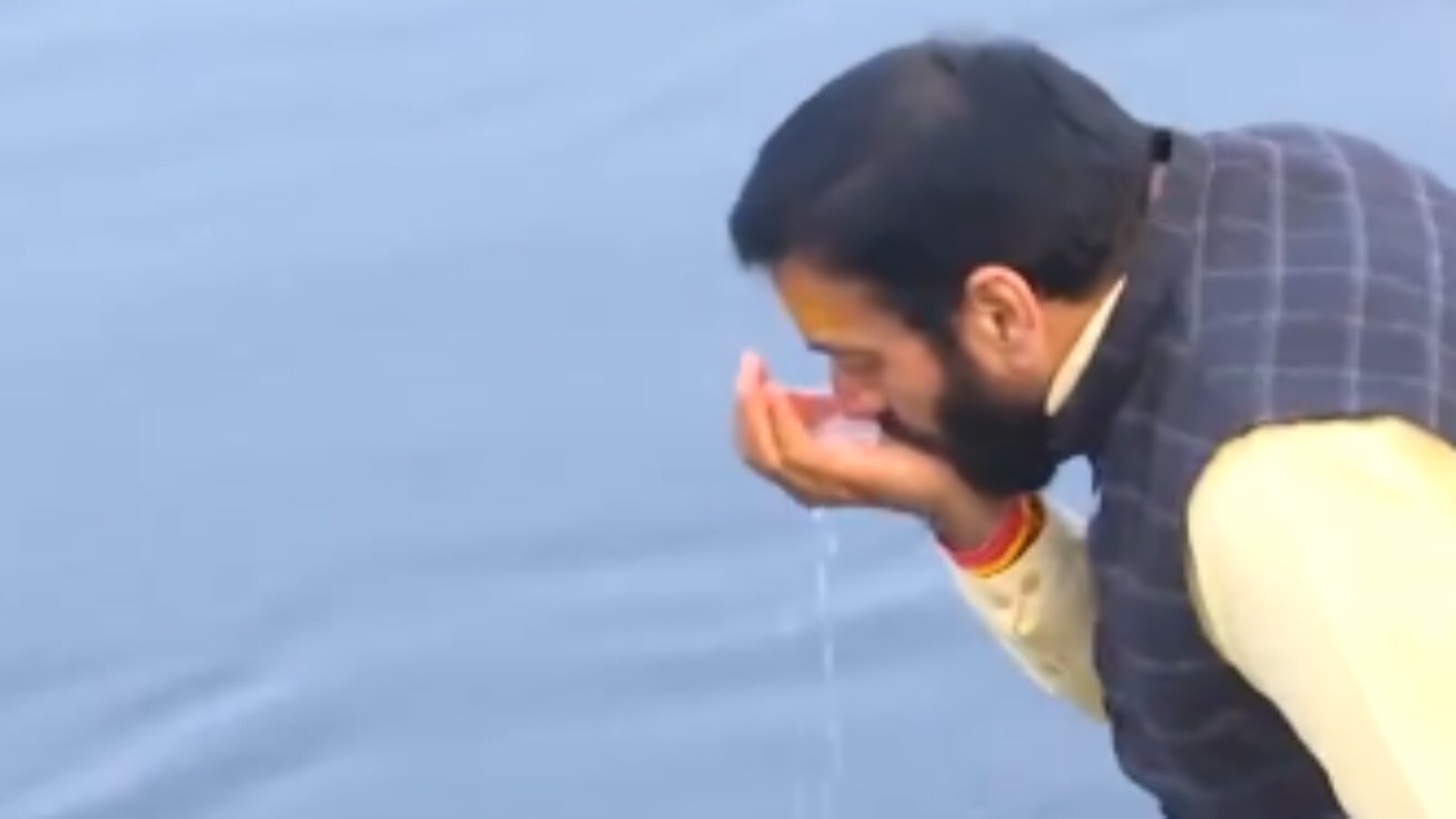 Haryana Chief Minister Drinks Yamuna Water to Disprove Contamination Allegations