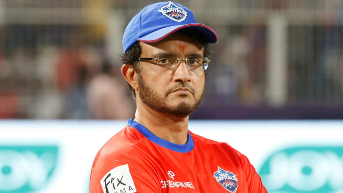 Sourav Ganguly's Vehicle Meets With Accident In West Bengal, Escapes Unhurt  - News18