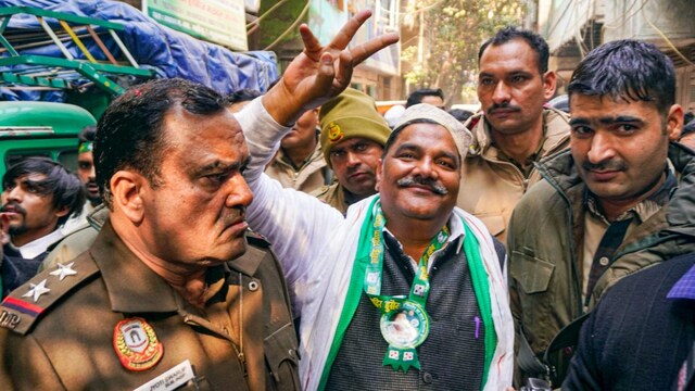 AIMIM candidate from Mustafabad constituency Tahir Hussain, former AAP councillor and Delhi riots accused, during an election campaign. (PTI photo)