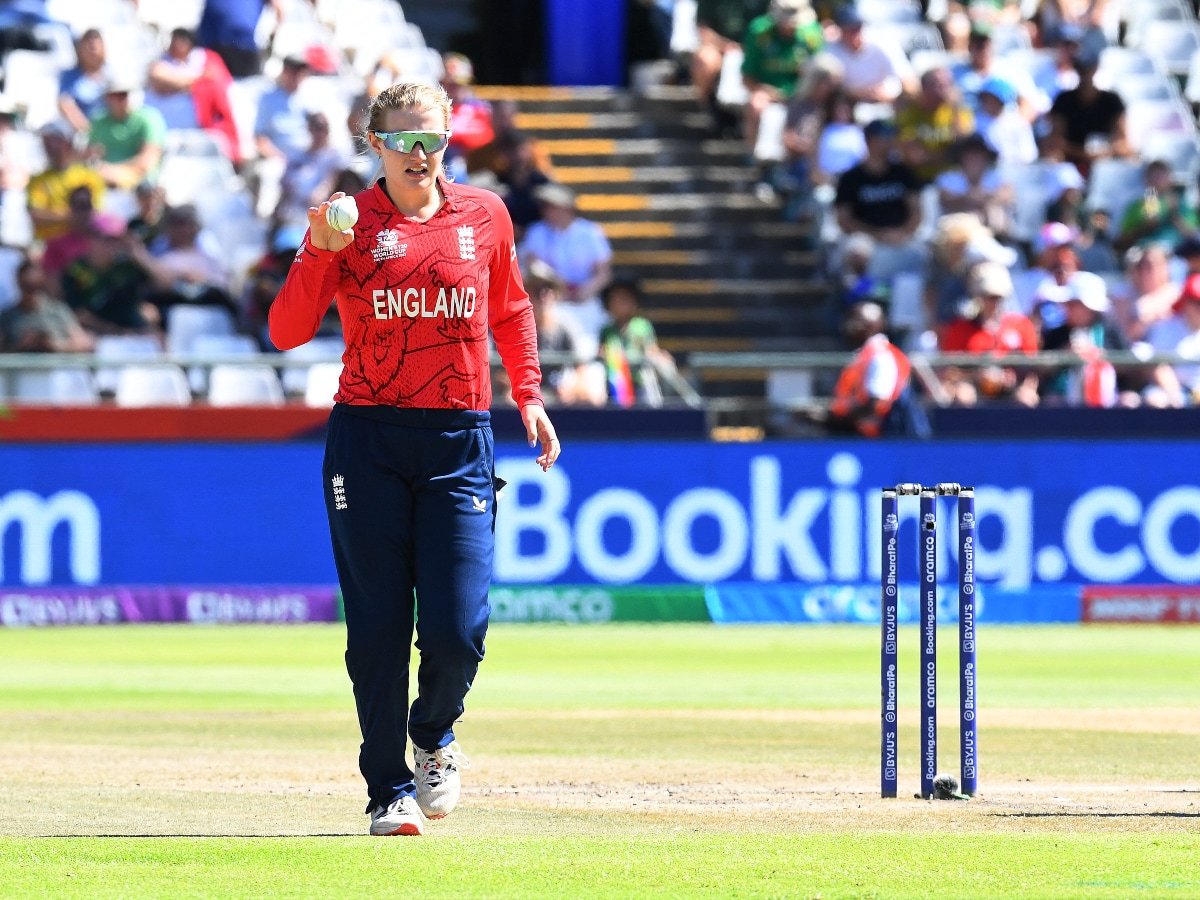 Royal Challengers Bengaluru (RCB) Pick Charlie Dean as Replacement for Sophie Molineux