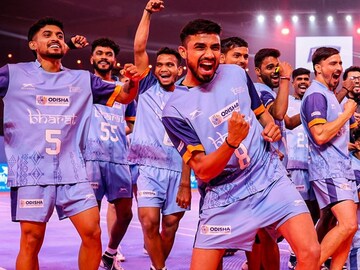 Indian Men's Kho Kho Team Clinch The Inaugural World Cup. (X) 