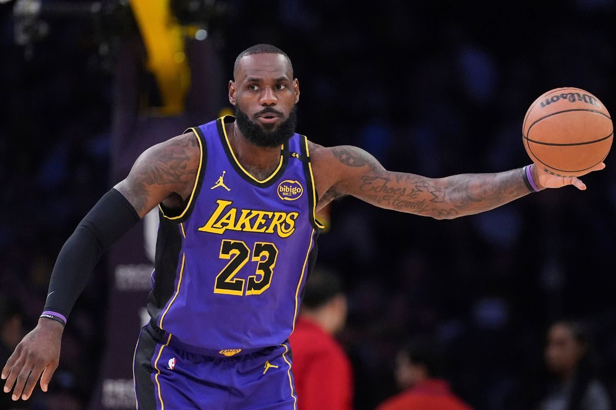 LeBron James Surpasses Michael Jordan For 30-Point Hauls In LA Lakers' Win Over Atlanta Hawks