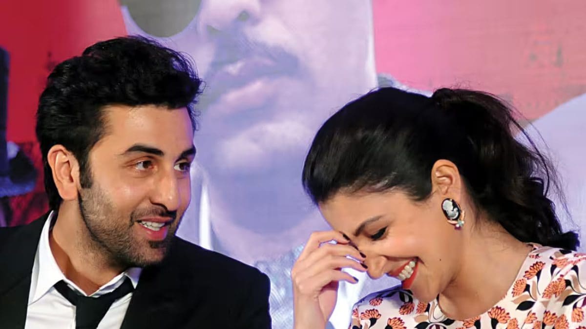 Ranbir Kapoor Reveals Actor Fell In Love With Anushka Sharma But She Rejected Him: ‘Uska Surname Hai…’ | Viral