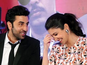 Ranbir Kapoor Reveals Actor Fell In Love With Anushka Sharma But She Rejected Him: 'Uska Surname Hai…' | Viral - News18