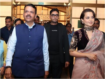 Kangana Ranaut Hosts Special Screening Of Emergency For Maharashtra CM  Devendra Fadnavis In Mumbai | VIDEO - News18