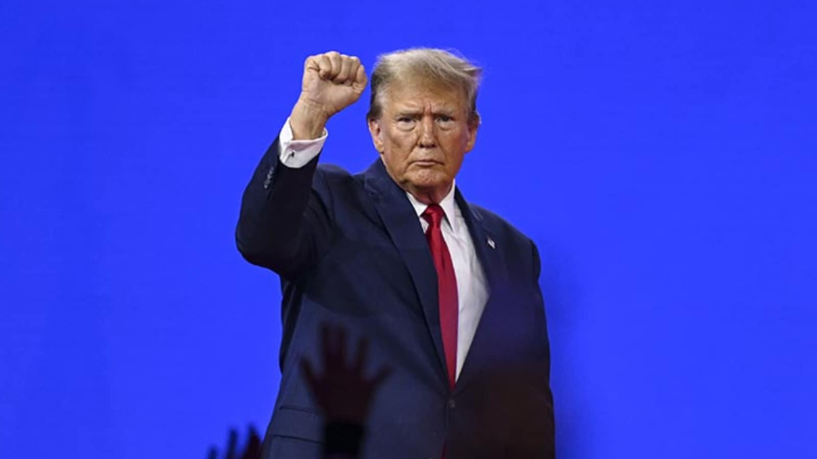 Trump to Sign Executive Orders Removing DEI from Military