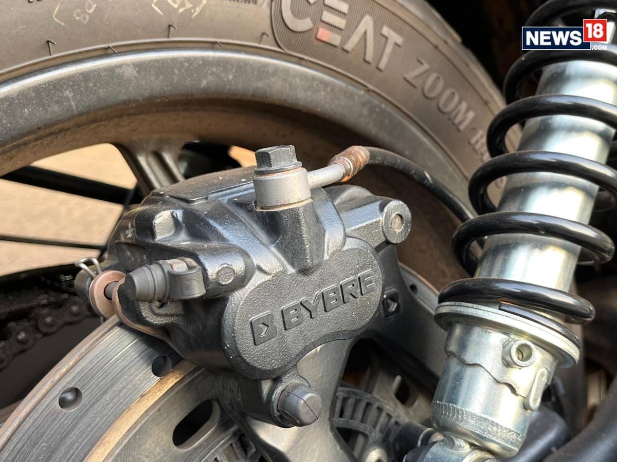 Royal Enfield Shotgun 650. (Shot on Infinix Zero 40/ Shahrukh Shah/ News18)
