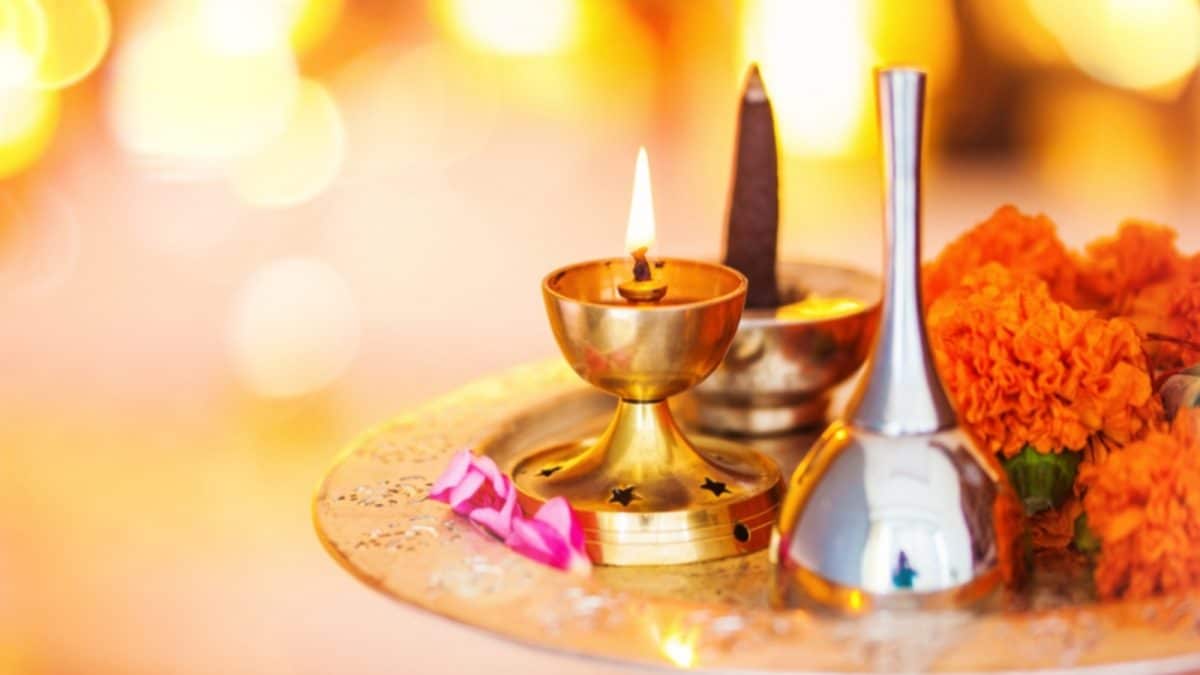 Aaj Ka Panchang, February 2, 2025: Tithi, Vrat, Shubh Muhurat, And Ashubh Muhurat Aaj Ka Panchang, February 2, 2025: Tithi, Vrat, Shubh Muhurat, And Ashubh Muhurat