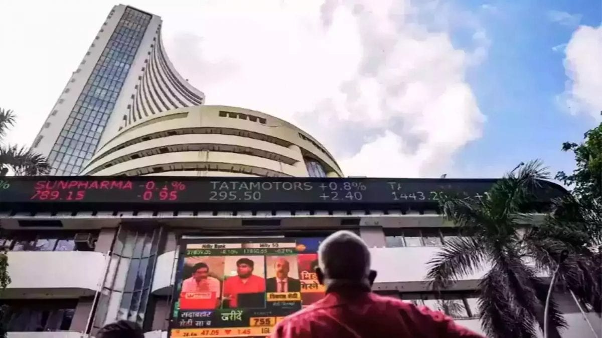 Stock Market Updates: Sensex Tanks Over 750 Points, Nifty Below 23,000; IT Sheds 3% – News18