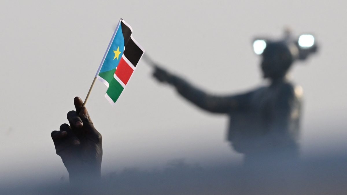 At Least 20 Killed After Small Plane Crashes In Remote South Sudan