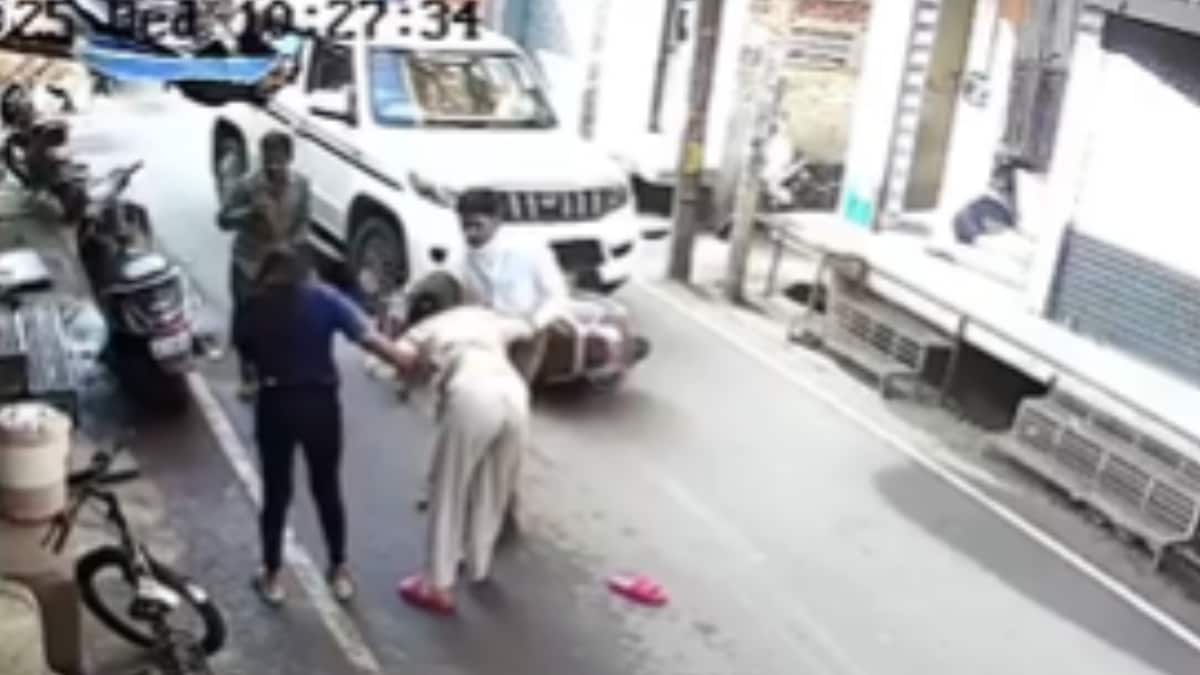 Scooty Crash: Women Cheat Death in Terrifying Video