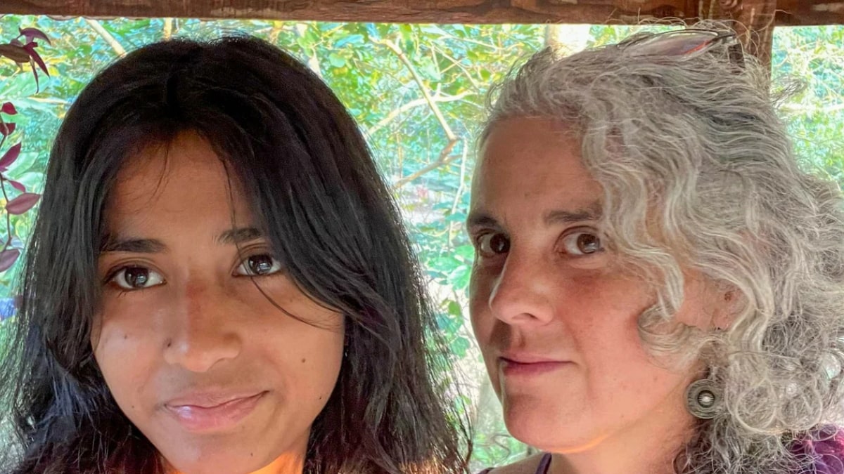 Odisha Reunion: Spanish Woman's Emotional Birth Mother Search
