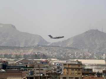 A file photo of a U.S military aircraft taking off at the Hamid Karzai  Airport in Kabul, Afghanistan in 2021. (AP)