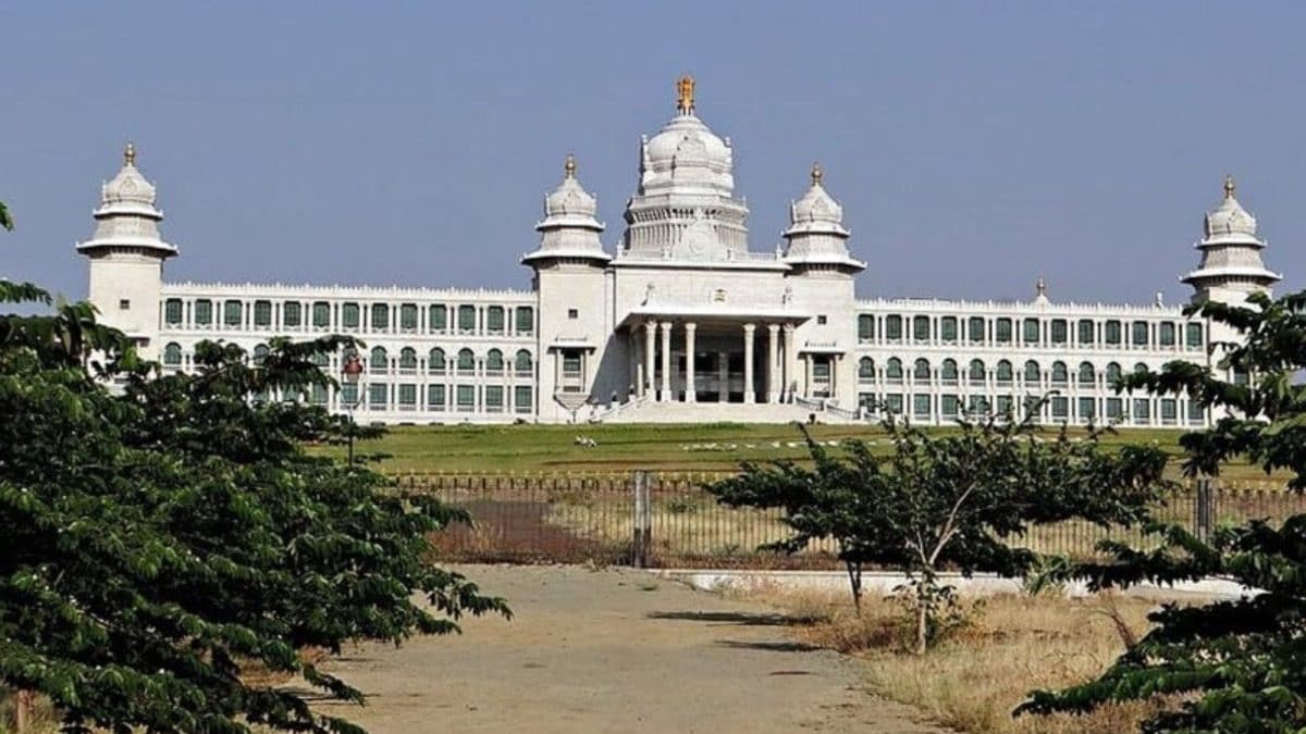 Bus Conductor Assault Rekindles Belagavi Border Dispute Between Karnataka, Maharashtra